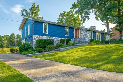 706 Timberwyck Dr, Hixson, TN 37343