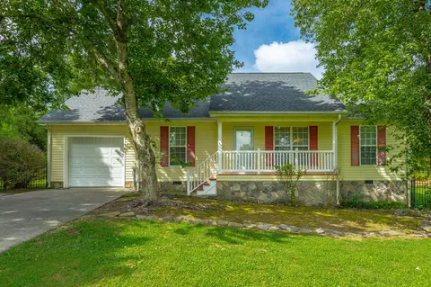 533 Daisy Ln, Chatsworth, GA 30705