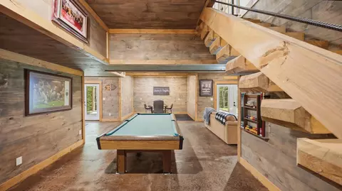 Entry Way - 700 Upper Firetower Rd, Sequatchie, TN 37374 photo 6 of 7