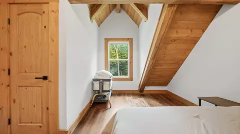 Bedroom - 700 Upper Firetower Rd, Sequatchie, TN 37374 photo 4 of 4