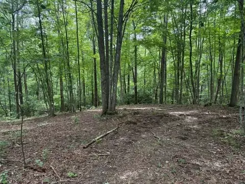 3 S Pittsburg Mountain Rd # B, South Pittsburg, TN 37380