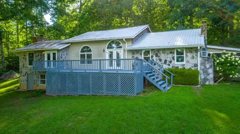 93 Bell Summers Rd, Pikeville, TN 37367