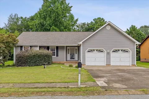 4518 Kings Lake Ct, Chattanooga, TN 37416