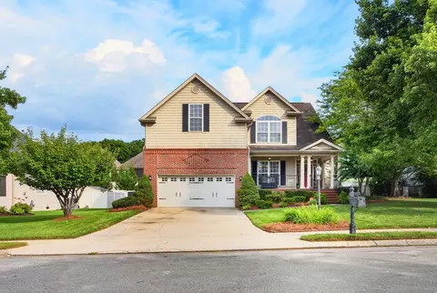 7162 Houser Ridge Ln, Hixson, TN 37343