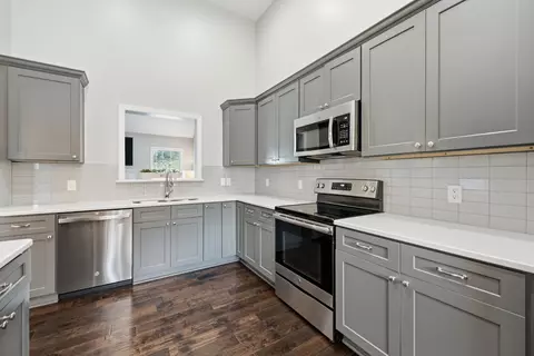 Kitchen - 7410 Pfizer Dr, Ooltewah, TN 37363 photo 1 of 1