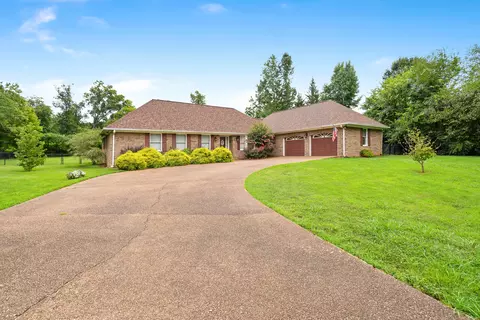 Exterior - 308 Pheasant Dr, Dalton, GA 30721 photo 14 of 15
