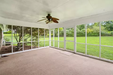 Exterior - 308 Pheasant Dr, Dalton, GA 30721 photo 6 of 15