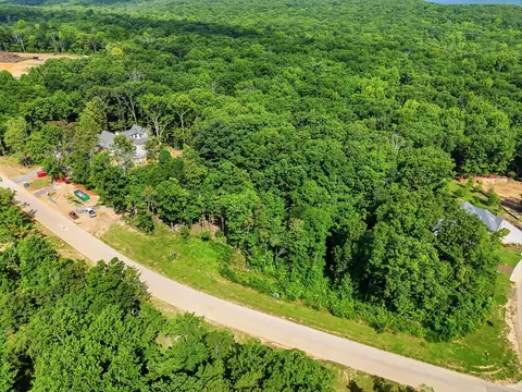 3320 River Gorge Dr, Chattanooga, TN 37419