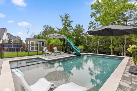 Exterior - 1706 Buttonwood Loop, Chattanooga, TN 37421 photo 5 of 12