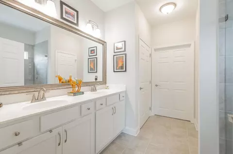 Bath - 1711 Buttonwood Loop, Chattanooga, TN 37421 photo 1 of 4