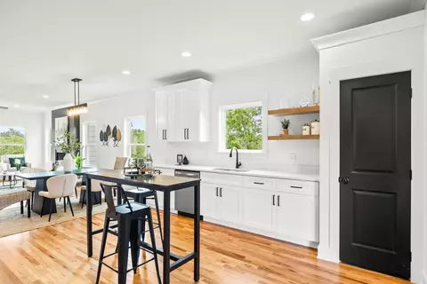 Kitchen - 270 Cascade Dr, Rossville, GA 30741 photo 5 of 7