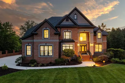 4 Saint Ives Way, Signal Mountain, TN 37377