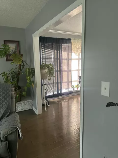 25 Talley Ln, Rossville, GA 30741