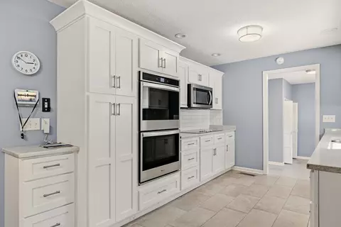 9061 Daisy Dallas Rd, Soddy Daisy, TN 37379