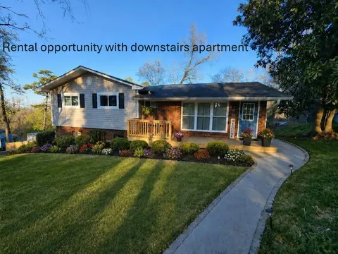317 Signal Dr, Rossville, GA 30741
