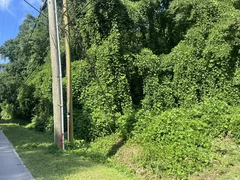 8821 Gann Rd #1, Soddy Daisy, TN 37379