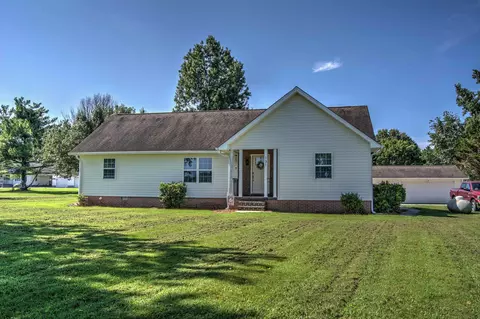 131 Prater Rd, Trenton, GA 30752