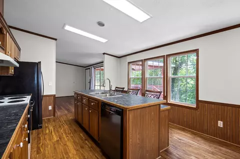 Kitchen - 288 Five Points Rd, Dayton, TN 37321 photo 1 of 4