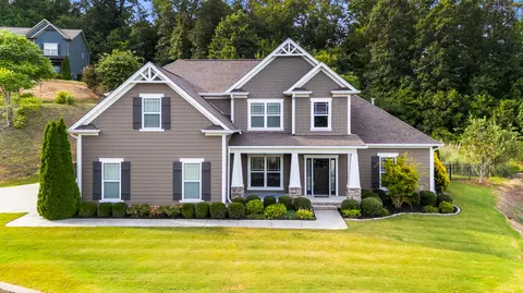 1347 Bridgeview Dr, Chattanooga, TN 37415