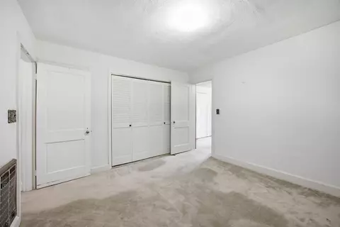 Bedroom - 8 Ormand Dr, Chattanooga, TN 37415 photo 6 of 6