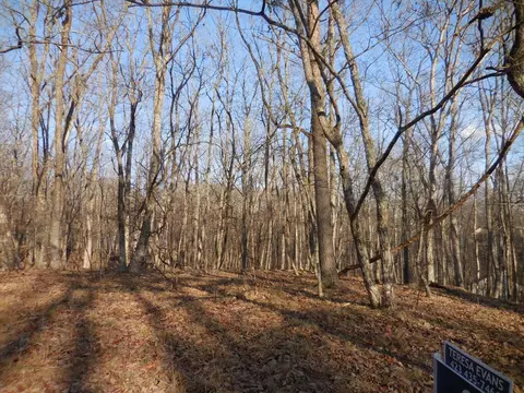 133 Greenbrier Loop, Crossville, TN 38558