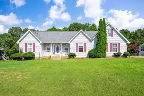 8837 River Cove Dr, Harrison, TN 37341
