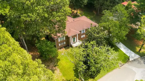 5614 Cold Springs Rd, Hixson, TN 37343