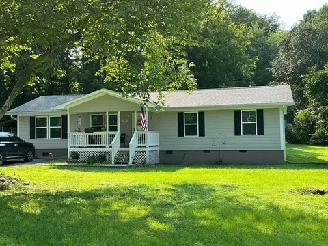 181 Spring St, Spring City, TN 37381
