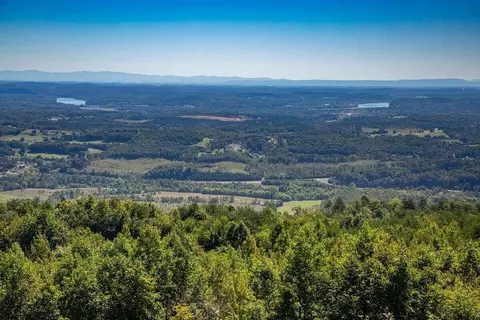 11 Wash Pelfrey Rd, Evensville, TN 37332