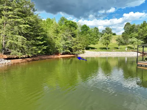 211 Blue Heron Blf, Harriman, TN 37748
