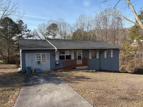 1301 Campbell Cres, Lafayette, GA 30728
