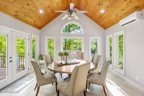 Dining - 88 Herron Ln, Ringgold, GA 30736 photo 1 of 7
