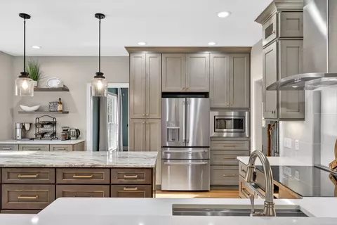 Kitchen - 88 Herron Ln, Ringgold, GA 30736 photo 4 of 12