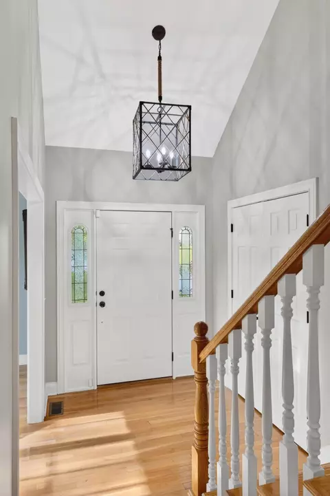 Entry Way - 88 Herron Ln, Ringgold, GA 30736 photo 2 of 7