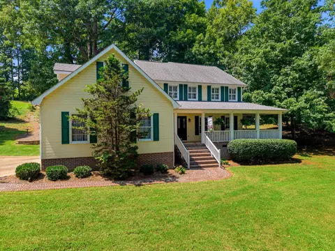 7621 Bebe Branch Ln, Ooltewah, TN 37363