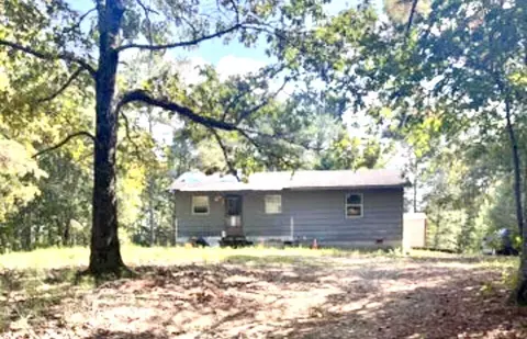 2950 Davis Rd, Rocky Face, GA 30740