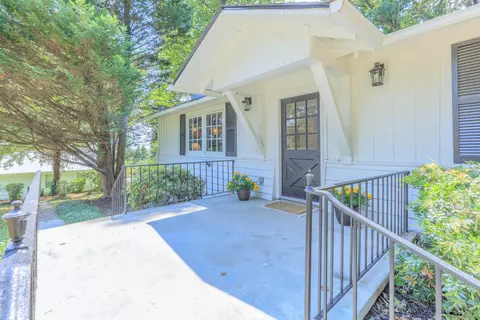 3828 Mission View Ave, Chattanooga, TN 37411