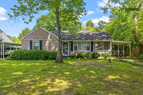 129 Tanforan Dr, Rossville, GA 30741