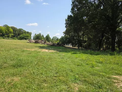 100 Thomas Rd, Fort Oglethorpe, GA 30742 photo 4