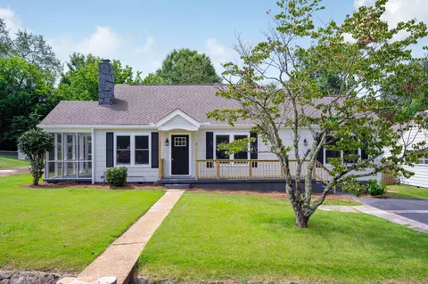 14 Orlando Dr, Chattanooga, TN 37415