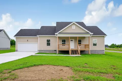 870 Michaels Rd, Trenton, GA 30752