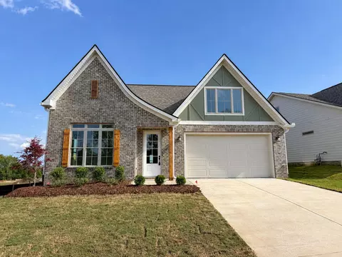 81 Snow Line Ln, Ooltewah, TN 37363