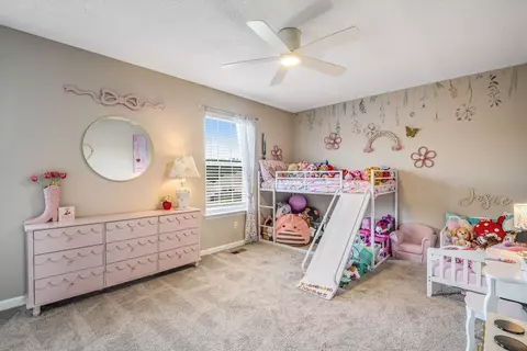 Bedroom - 34 Spring Place Dr, Fort Oglethorpe, GA 30742 photo 2 of 3