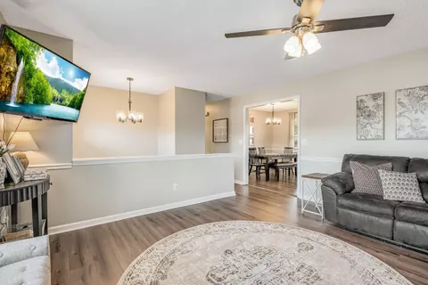 Entry Way - 34 Spring Place Dr, Fort Oglethorpe, GA 30742 photo 2 of 2