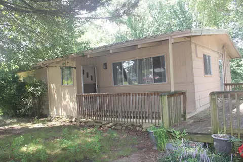 11 Gail Cir, Rossville, GA 30741