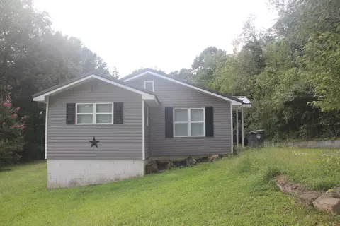301 Park St, Lafayette, GA 30728