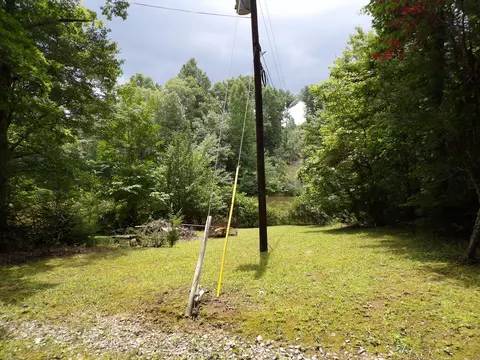 Exterior - 527 Black Mountain Mtn E, Dunlap, TN 37327 photo 14 of 24