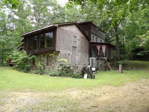 Exterior - 527 Black Mountain Mtn E, Dunlap, TN 37327 photo 2 of 24
