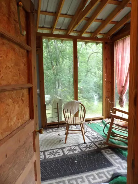 Exterior - 527 Black Mountain Mtn E, Dunlap, TN 37327 photo 20 of 24