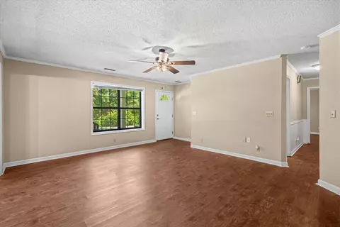 Living - 2502 E Hillview Dr, Dalton, GA 30721 photo 6 of 6